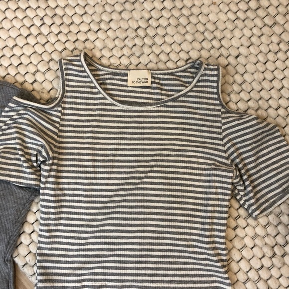 Pacsun bundle of two crop tops - Picture 3 of 6